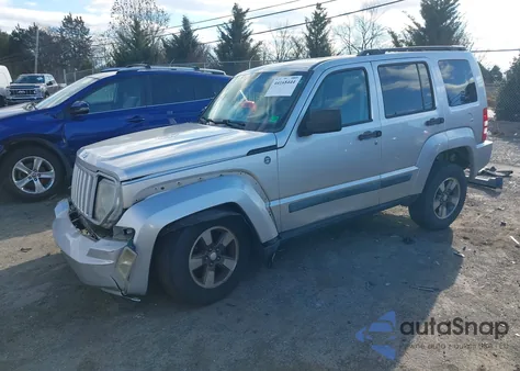 2008 Jeep Liberty Sport z USA, uszkodzony, nr VIN 1J8GN28K48W281318